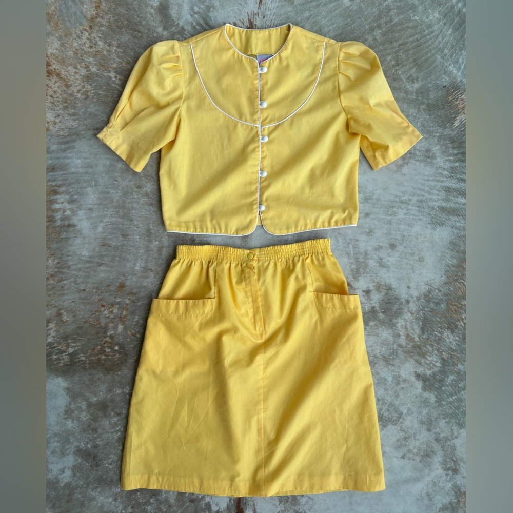Yellow skirt&blouse summer set 🌼🌼